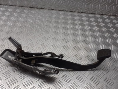 Педаль тормоза toyota corolla e15 1.4 d4d фото №1