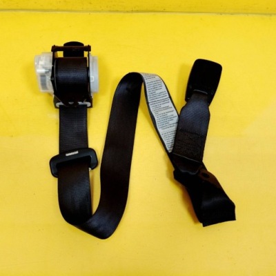 Ремінь безпеки середній задній honda accord nsb053gk58 nr2405 фото №1