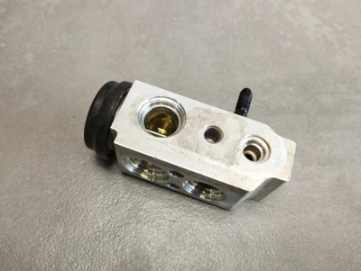 Hyundai ix35 клапан расширительный 97775-2y250 фото №1