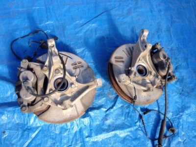 Cadillac xt5 16 17 поворотный кулак ступица суппорт диск фото №1