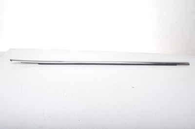 Audi a4 b9 молдинг хром декоративна правий перед фото №1