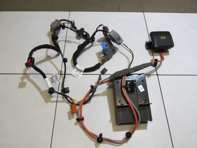 Перетворювач 220v джгут kuga mk1 2008 -2012 фото №1