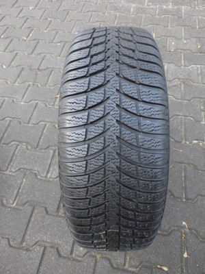 OPONA KUMHO I'ZEN kw23 205/55 16'' 91H ZIMA