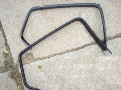 Renault laguna iii молдинг вокруг стекло задний r / l фото №1