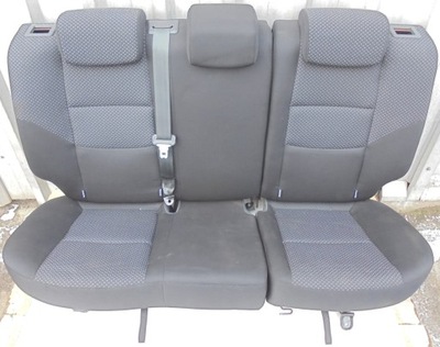 Hyundai i30 i lift 11 r заднее сиденье задняя hb 5d isofix фото №1