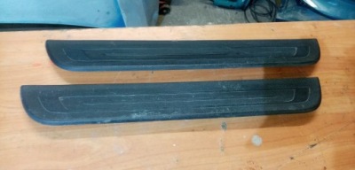 Молдинг поріг лівий правий перед задня hyundai i30 ii фото №1