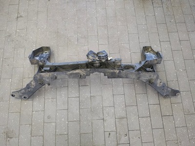 Pas передний усилитель renault clio iii 8200290143k фото №1