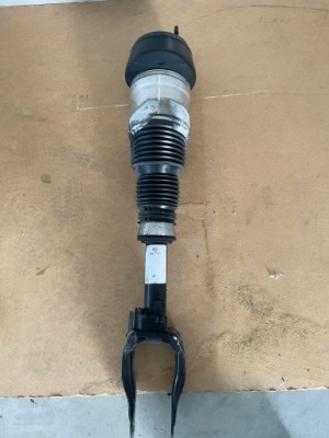 Амортизатор airmatic правый перед a1663202613 mercedes gl gls x166 фото №1