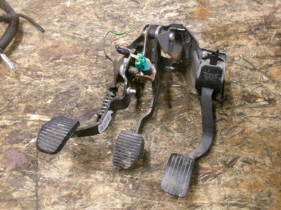 Citroen berlingo iii педаль педали комплект europa фото №1