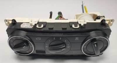 Панель керування обдув mercedes w169 європа фото №1