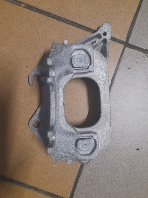 Кронштейн подушка коробки dacia duster ii 17- фото №1