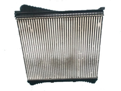 Радиатор воздуха ah328t000cj range rover 3.0td фото №1