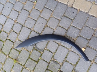 Молдинг крила задня volvo xc70 права granat фото №1