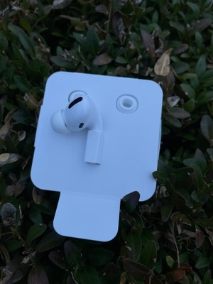 prawa słuchawka Apple AirPods A2083