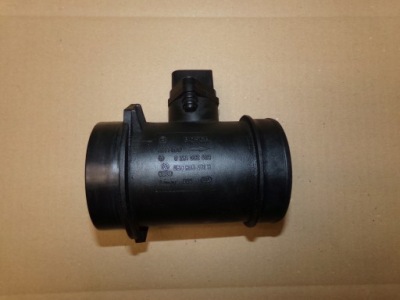 Расходомер passat b5 audi a6 c5 2.5 tdi фото №1