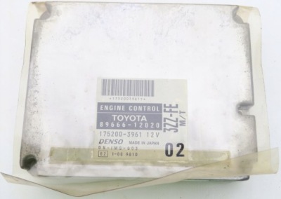 Блок управления двигателя toyota corolla g6 фото №1