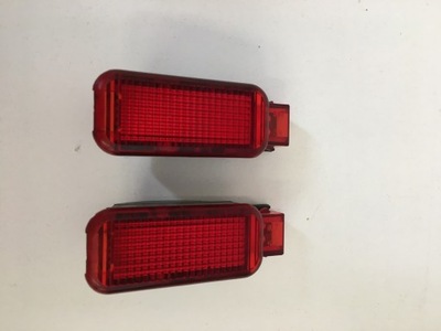 Audi vw лампа попереджувальна освітлення 6y0947411 фото №1