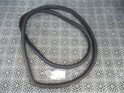 Прокладка дверь правая задняя vw passat b8 фото №1