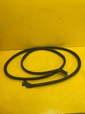 Ford transit - прокладка крышки багажника фото №1