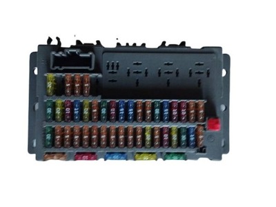 Коробка запобіжників mini cooper фото №1