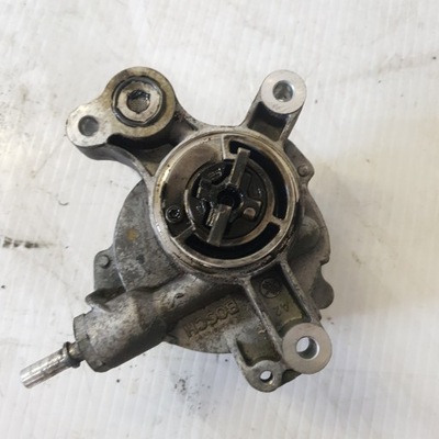 Насос вакуум volvo s40 ford focus mondeo 2,0 фото №1