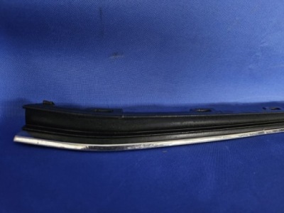 Молдинг бампера левый перед vw touran ii фото №1