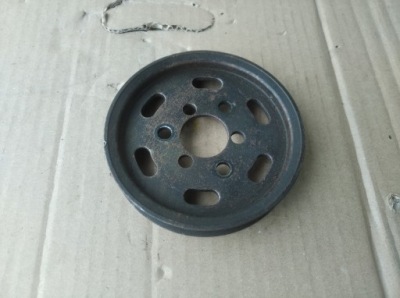 Шків насоса підсилювача vw audi 028145255f фото №1