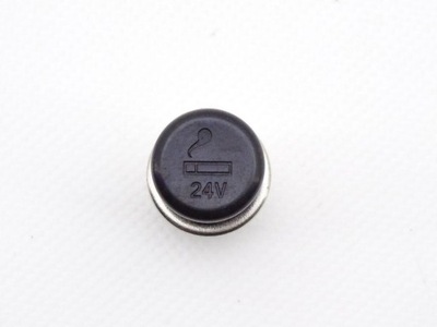 Isuzu n35 n75 npr nqr 07-18 прикуриватель фото №1