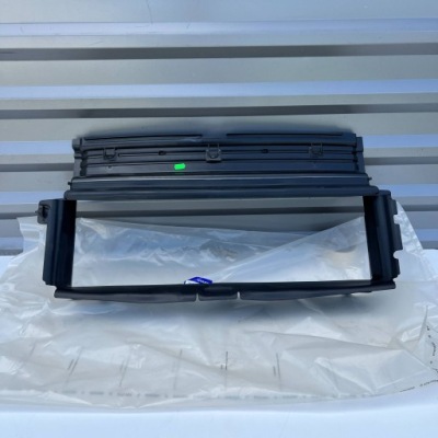 Volvo xc60 ii 17- ветрозащитный экран воздуховод воздуха 31425367 фото №1