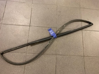 Audi q7 4m прокладка стекло перед передней передний фото №1