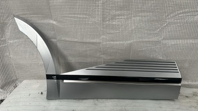 Hyundai ioniq 5 2021-молдинг na двері права задня фото №1