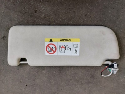 Audi a8 4n захист сонцезахисна права 4n0857552 фото №1