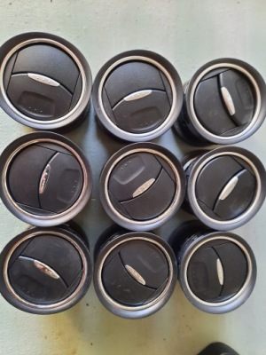 Решітка обдув ford оригінальний номер 6m21u018b09 фото №1