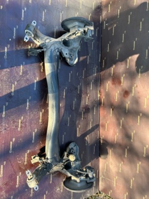 Балка подвеска задняя комплектная peugeot 5008 ii 16- фото №1