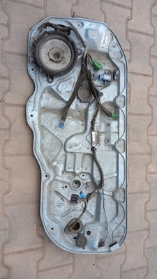 Механізм podniszenia скло правий перед volvo c30 фото №1