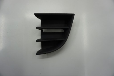 Skoda octavia ii решітка бампера ліва 1z0853665c фото №1