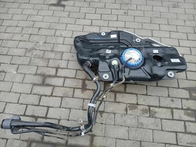 Toyota auris ii бак пального 1.8 гібрид lift фото №1