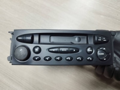 Радио citroen xsara 963898448002 фото №1