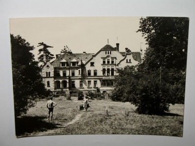 Wonieść - Sanatorium pałac