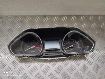 Peugeot 208 счетчик приборы eu. фото №1