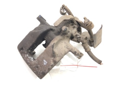 Суппорт правый задняя toyota auris e18 13-18 фото №1