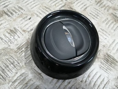 Решётка обдув боковая renault captur i clio iv 687606325r фото №1