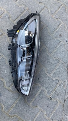 Hyundai i30 2018- лампа передняя правая обычная фото №1