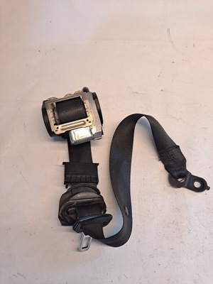 Pas безопасности правый перед mercedes cls c219 фото №1