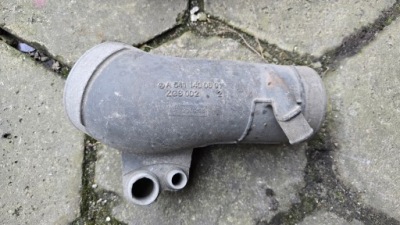 Actros mp3 mp2 труба шланг впуск повітрозабірник повітря турбонагнітача 5411400601 фото №1