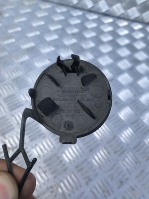 Заглушка фаркоп бампера задняя vw t-roc 17- 2ga807441 фото №1