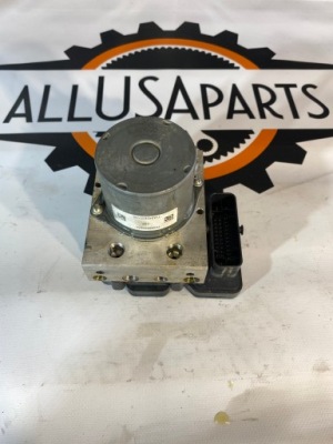 Насос abs гальмівна jeep cherokee kl 68268292ac фото №1