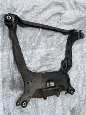 Подрамник подрамник volvo v60 s60 31406332 фото №1