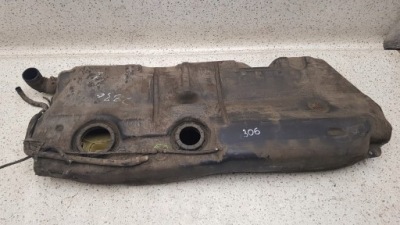 Бак bak топлива peugeot 306 2.0 8v фото №1