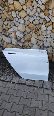 Tesla 3 двері правий задня задні фото №1